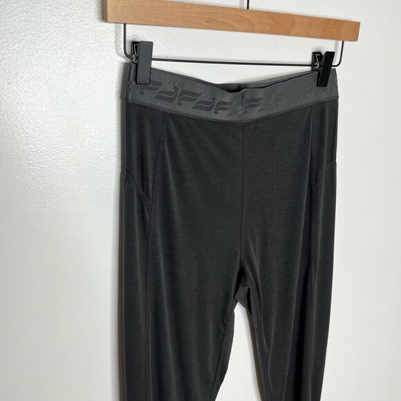 Fabletics Womens Ultra High Waisted Wool Base Layer Legging Small Gray Outdoor - Picture 3 of 8